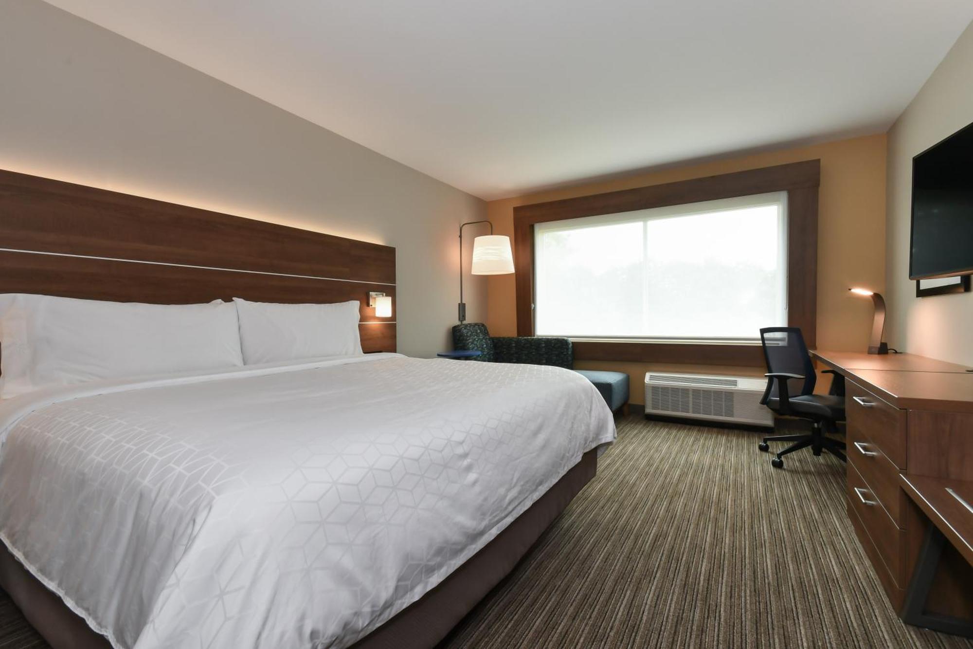 Holiday Inn Express & Suites Charlotte - Ballantyne, An Ihg Hotel Exterior photo